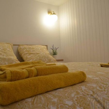 Charmant Appartement - Proche Chateau Cite Каркассон Экстерьер фото